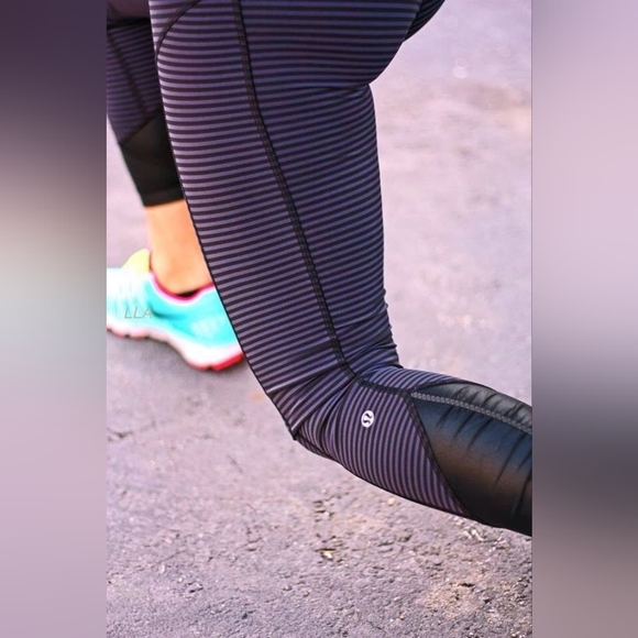 Lululemon Pace Queen Striped Leggings, OS - Picture 8 of 10